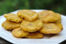 Traditional Tostones (Tostones Tradicionales)
