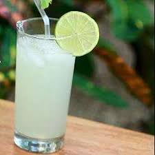 Limonada (Fresh Squeezed Lemonade)