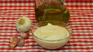 Mojito de Ajo Tradicional (Traditional Garlic Dipping Sauce)
